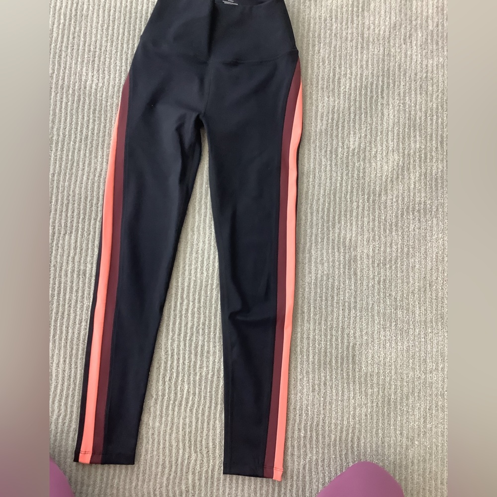 Splits 59 workout pants size s